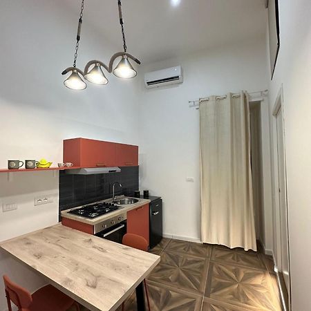 San Ferdinando Suite Room เนเปิลส์ ภายนอก รูปภาพ