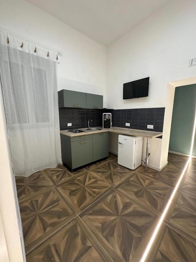 San Ferdinando Suite Room เนเปิลส์ ภายนอก รูปภาพ