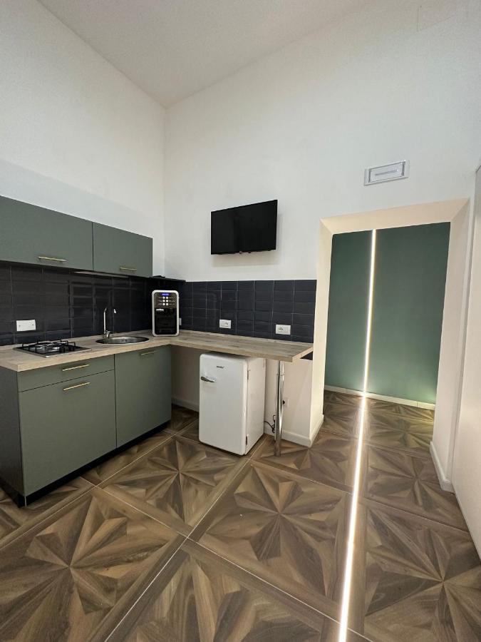 San Ferdinando Suite Room เนเปิลส์ ภายนอก รูปภาพ