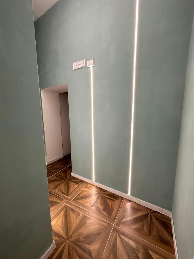 San Ferdinando Suite Room เนเปิลส์ ภายนอก รูปภาพ