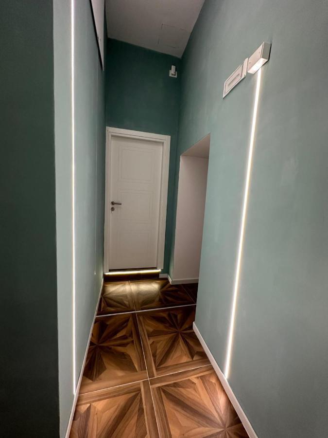 San Ferdinando Suite Room เนเปิลส์ ภายนอก รูปภาพ